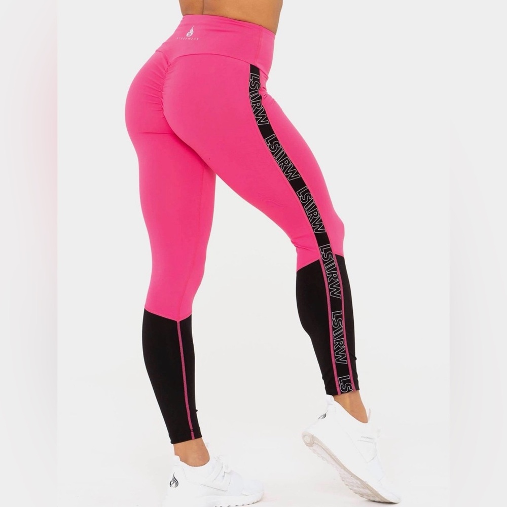 Ryderwear Lauren Simpson scrunch leggings